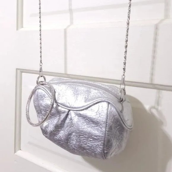 NEW Big Buddha SHINY Metallic SILVER Mini Crossbody Clutch Purse Rhinestone Zip - Picture 6 of 12